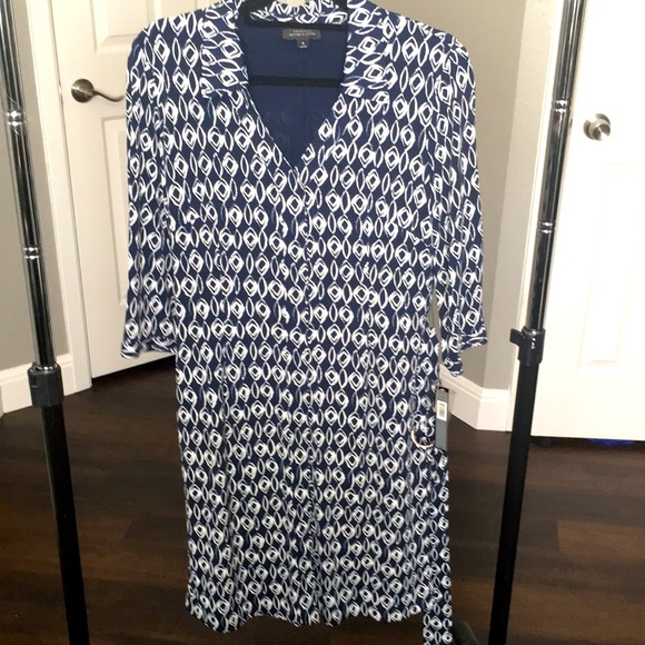 NWT Classically stylish “upgraded” shirt dress - Picture 14 of 15